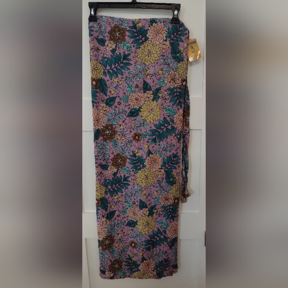 Women's Floral Beach Wrap From Bali